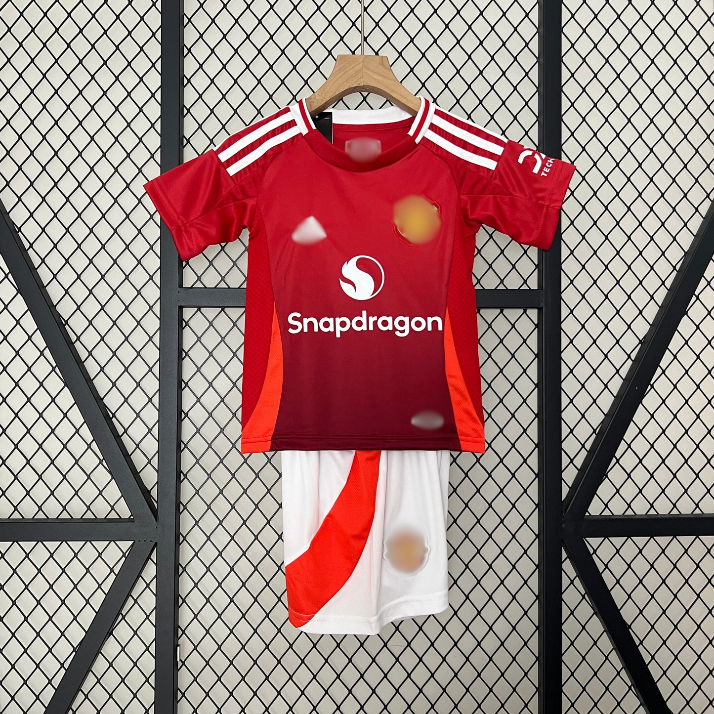 Kit Niño/Adulto Manchester United Local 24-25