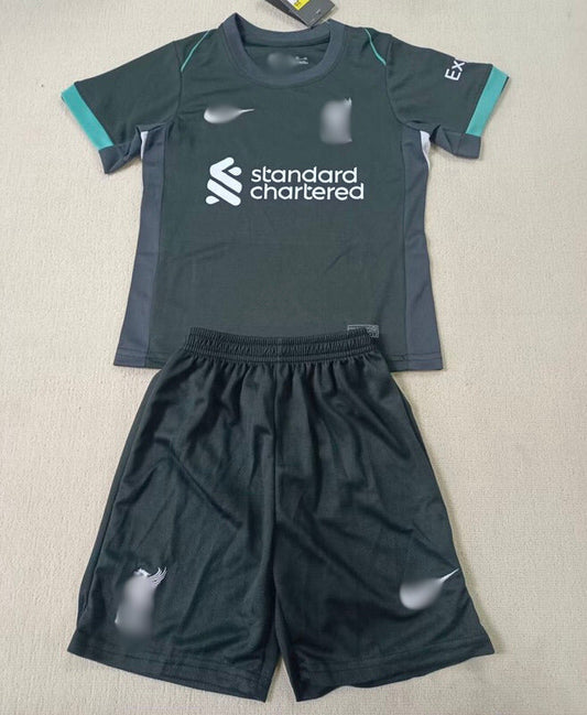 Kit Niño/Adulto Liverpool Visitante 24-25