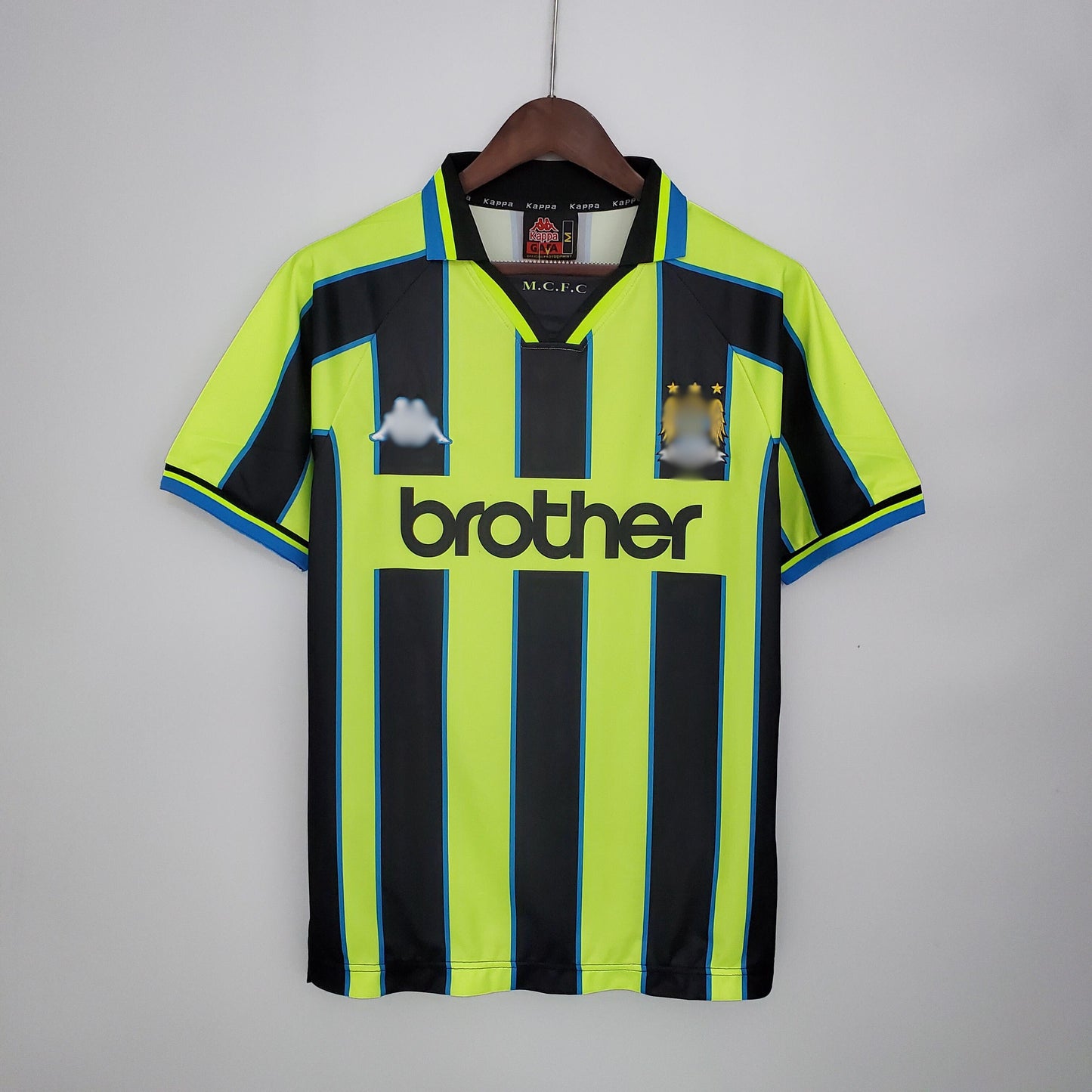 Camiseta Retro Manchester City 98-99 delante