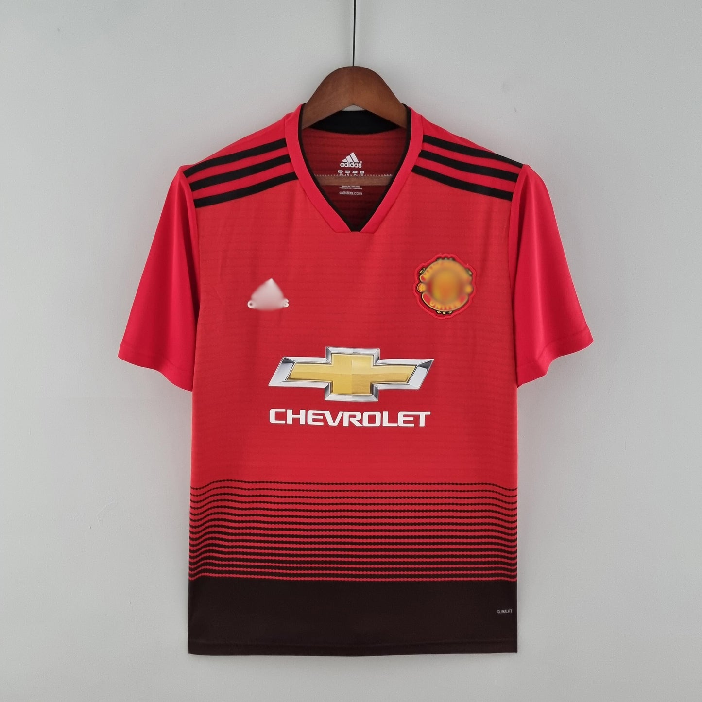 Camiseta Retro Manchester United 18-19 delante