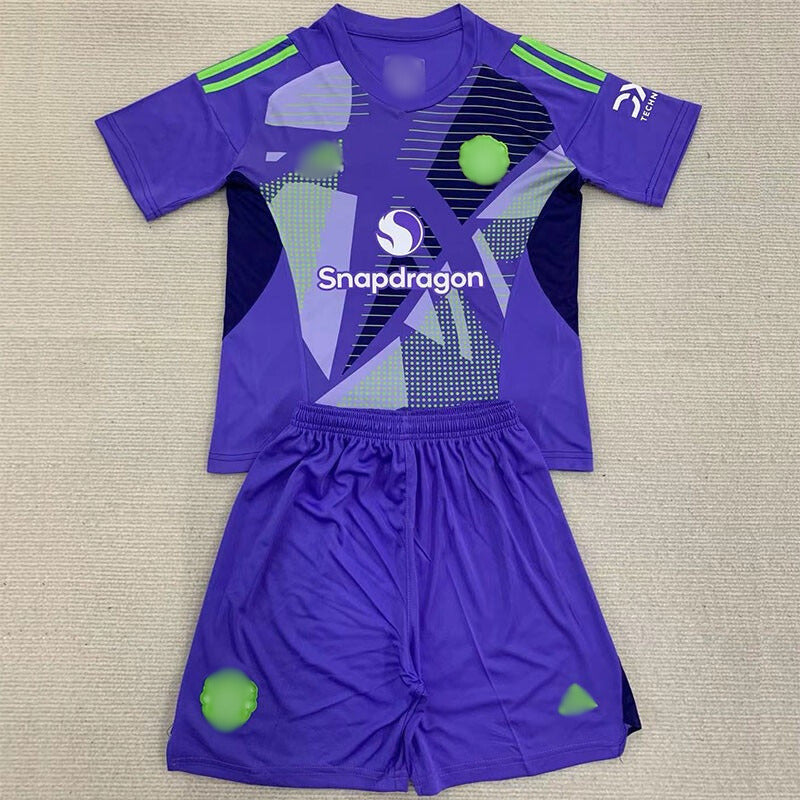 Kit Niño/Adulto Manchester United Portero 24-25